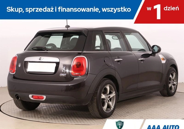 MINI ONE cena 42000 przebieg: 64961, rok produkcji 2015 z Pieńsk małe 172